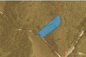 Terreno agricolo Torrone Camerino accesso stradale