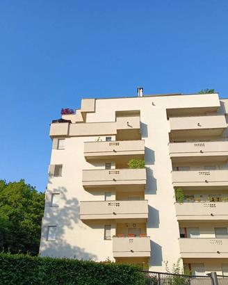 Appartamento di 170 m² con 5 locali e box auto dop