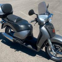 Ricsmbi originali scarabeo 250 2006 LEGGI BENE