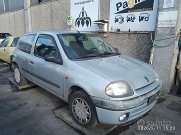RENAULT CLIO 1.2 B 1999 D7FD7  PER RICAMBI