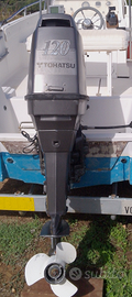 Motore fuoribordo 120 HP
