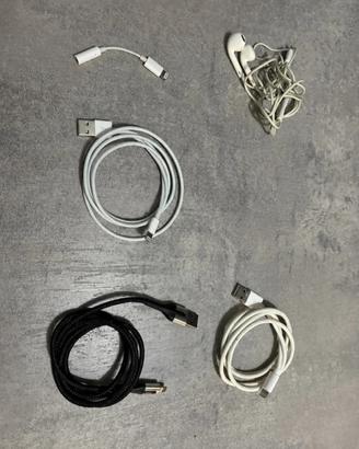 Set 3 cavi Lightning + auricolari Apple originali