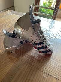 Scarpe da calcio Adidas predator