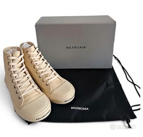 Balenciaga paris