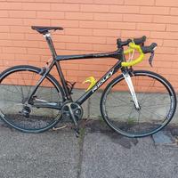 Bici da corsa in carbonio