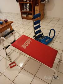 Panchetta e attrezzo per addominali