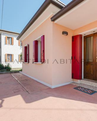CONEGLIANO PARE' villa singola ristrutturata C515