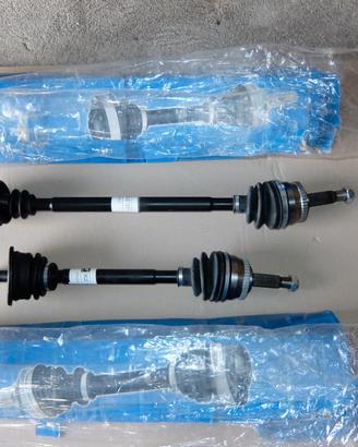 SEMIASSI VOLVO V40 1,9D con ABS, nuovi.