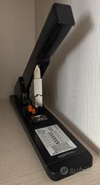 Pinzatrice spillatrice Amazon Basics nuovissima