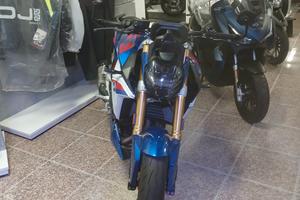 bmw f900r (pari al nuovo)