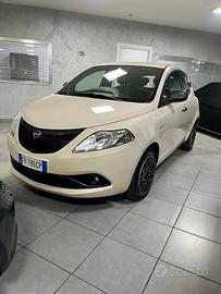 Lancia Ypsilon 1.2 69 CV 5 porte GPL Ecochic Elefa