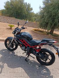 Moto Benelli 125 BN anno 2022