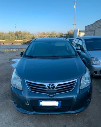 RICAMBI TOYOTA AVENSIS 1.8 BENZINA ANNO:2010