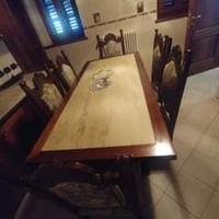 Tavolo grande +sedie