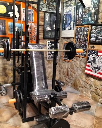 Palestra macchinario professionale completo