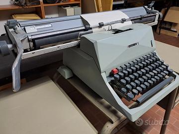 Olivetti 82 Doppio Carrello con Tavolino originale