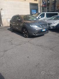 Nissan Qashqai Tekna 1,5 diesel