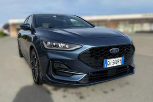 Ford Focus 1.5 ecoblue ST-Line X 120cv + Winter PK