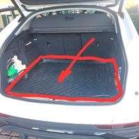 Q5 Sportback vasca nera per baule