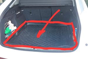 Q5 Sportback vasca nera per baule