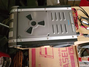 amplificatore per auto 