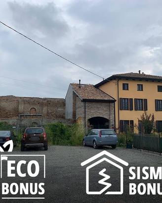 Rustico / Casale di 430 m² con più di 5 locali a N