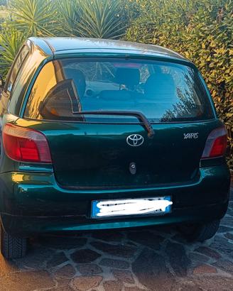 Toyota Yaris 1000 
