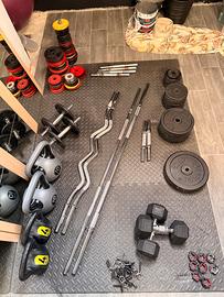 Attrezzi palestra