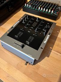 Mixer Numark M2