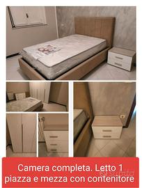 arredamento moderno completo usato solo 6 m