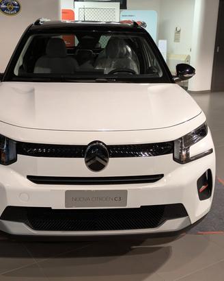Citroen C3 Turbo 100 MAX km 0