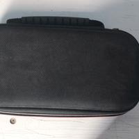 Custodia Nintendo Switch + accessori joy-con