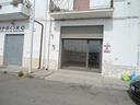 locale-commerciale-policoro-