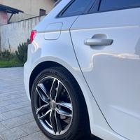 Cerchi in lega Audi A3 R17