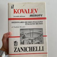 Dizionario di lingua russa