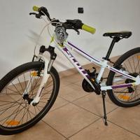 Scott Contessa Junior 24.