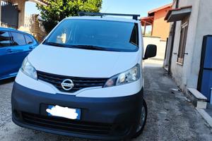 Furgone Nissan NV200