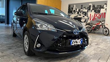 TOYOTA Yaris 1.5 Hybrid 5 porte Business NEOPAT.