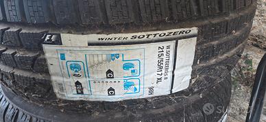 Gomme pirelli 215 55 17 sotto zero nuove