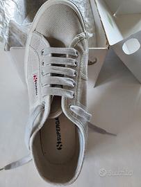 Scarpe Superga colore Avorio numero 39