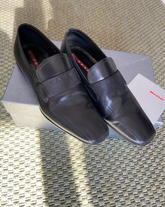 Scarpe Vitello Nero Prada originali