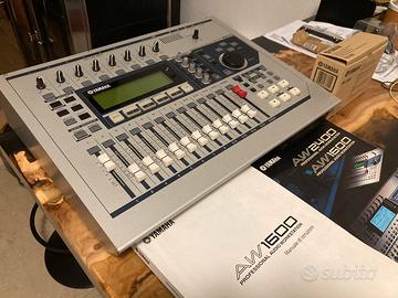 Mixer registratore multi traccia yamaha