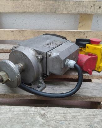 71A MOTORE ELETTRICO CEP 380V 2,4 KW 