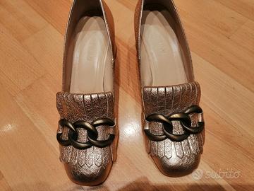 mocassini con frange piumi