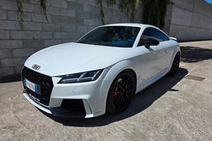 Audi TTS 2.0 tfsi quattro s-tronic