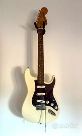 Squier Stratocaster Custom