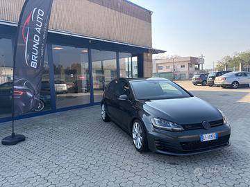 Volkswagen Golf GTD 2.0 TDI 3p. BlueMotion Technol