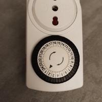 2 temporizzatori programmabili on/off