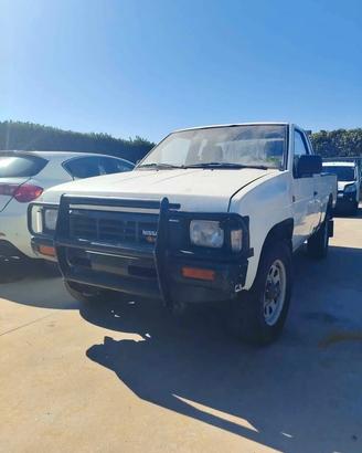 NISSAN KING CAB 2494CC 55KW DIESEL ANNO 1995