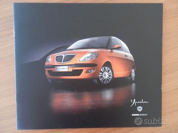 Lancia Ypsilon MOMO Design - depliant - 05/2006